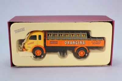 Corgi Héritage Renault Fainéant Plateau Brasseur ORANGINA