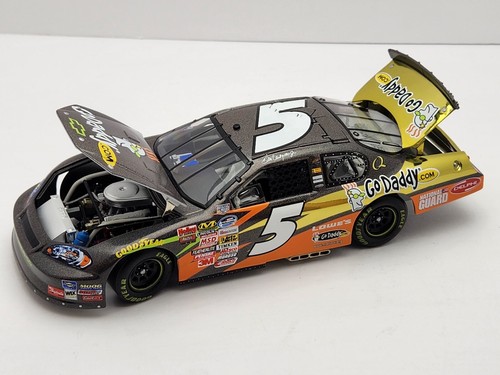 ACTION Racing Dale Jr. #5 GoDaddy 2008 Monte Carlo SS Mesma Chrome 1:24 scale - Picture 21 of 24