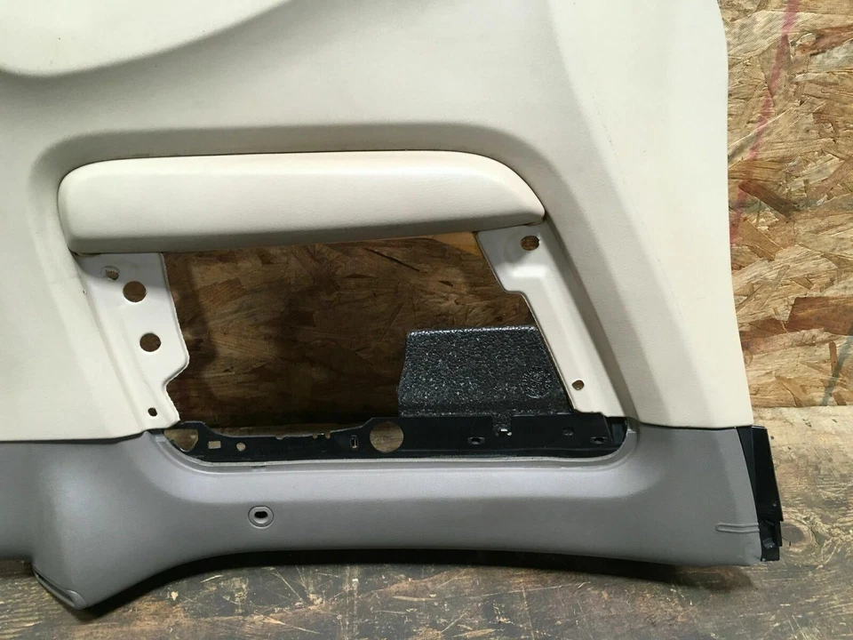 AUDI A4 CABRIO QUATTRO 2004 2006 cuarto de conductor trasero izquierdo cubierta panel moldura OEM+ Foto 2 de 4