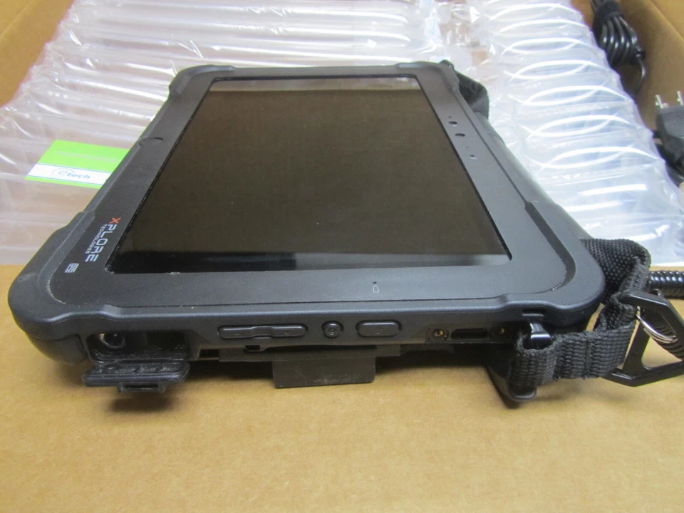 Xplore XSLATE D10 Rugged Tablet Intel E3845 4GB 64GB SSD 10.1" WiFi Android M - Image 3 of 4