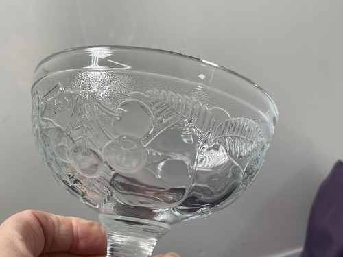 Klar geformtes Glas Obst Salat Schüssel 5" hoch Kirsche Erdbeere Design - Bild 6 von 11