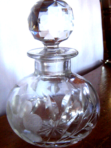 American Brilliant Period cut crystal globe cologne bottle FREE SHIP~REDUCED - Picture 2 of 10
