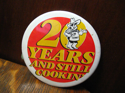 Sonny's BBQ Bar B Que 1988 Vintage Lapel Pin - 20th Anniversary Restaurant