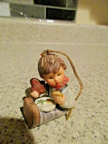 Set of 3 Berta Hummel 1999 Goebel Christmas Ornaments Collections Figurine - Picture 4 of 10