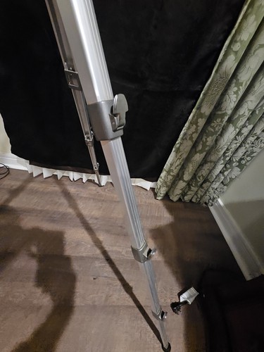 Sunset TP500 Tripod - Expands To 51" - Picture 4 of 6