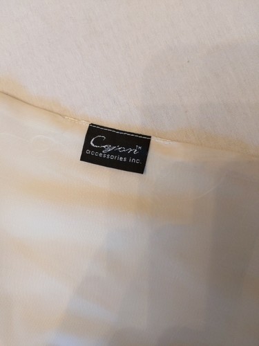 Cejon metallic Ivory scarf wrap shawl - Picture 5 of 5