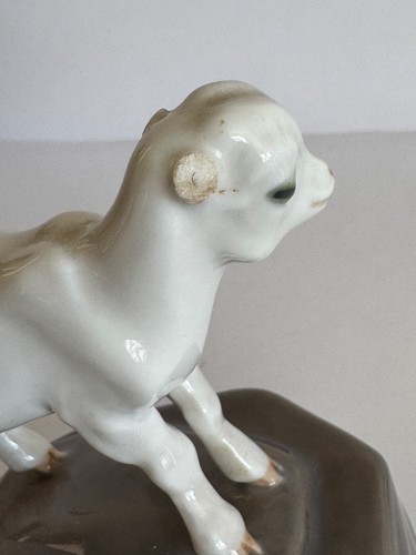Royal Copenhagen Kid Goat on Stone Lamb on Rock Porcelain Figurine #4760 Damaged - Picture 5 of 7