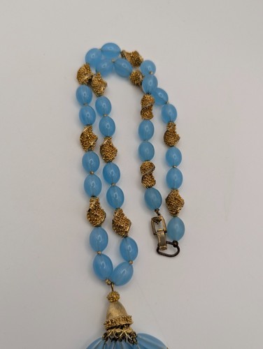RARO Collar Borla Cuentas Trifari Años 60 Azul Claro 22" Cuello + Borlas 3" - Imagen 11 de 24