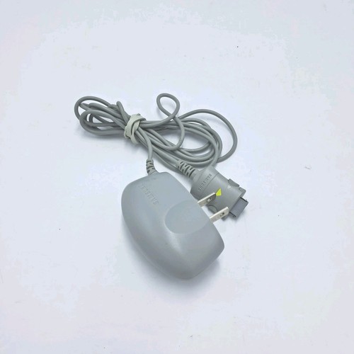 Samsung (TAD137VSE) Adaptateur de voyage OEM Chargeur mural (5V/0,7A) - Gris