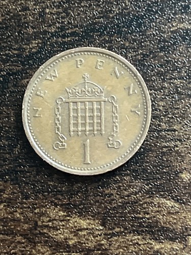 1976 UK United Kingdom Great Britain One 1 New Penny Actual Coin TB2846* - Picture 2 of 2
