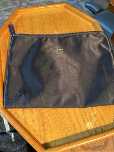 Tumi For Delta Pouch Small Toiletry Makeup Zippered Bag Black with Purple Lining - Picture 2 of 7