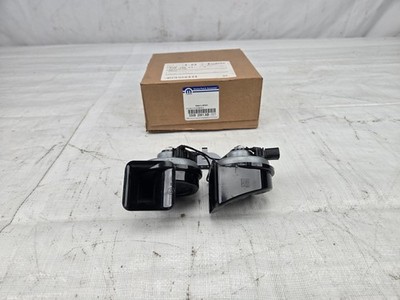NEW 2005-2007 Caravan Town & Country Mopar OEM Horn & Bracket 5082061AB
