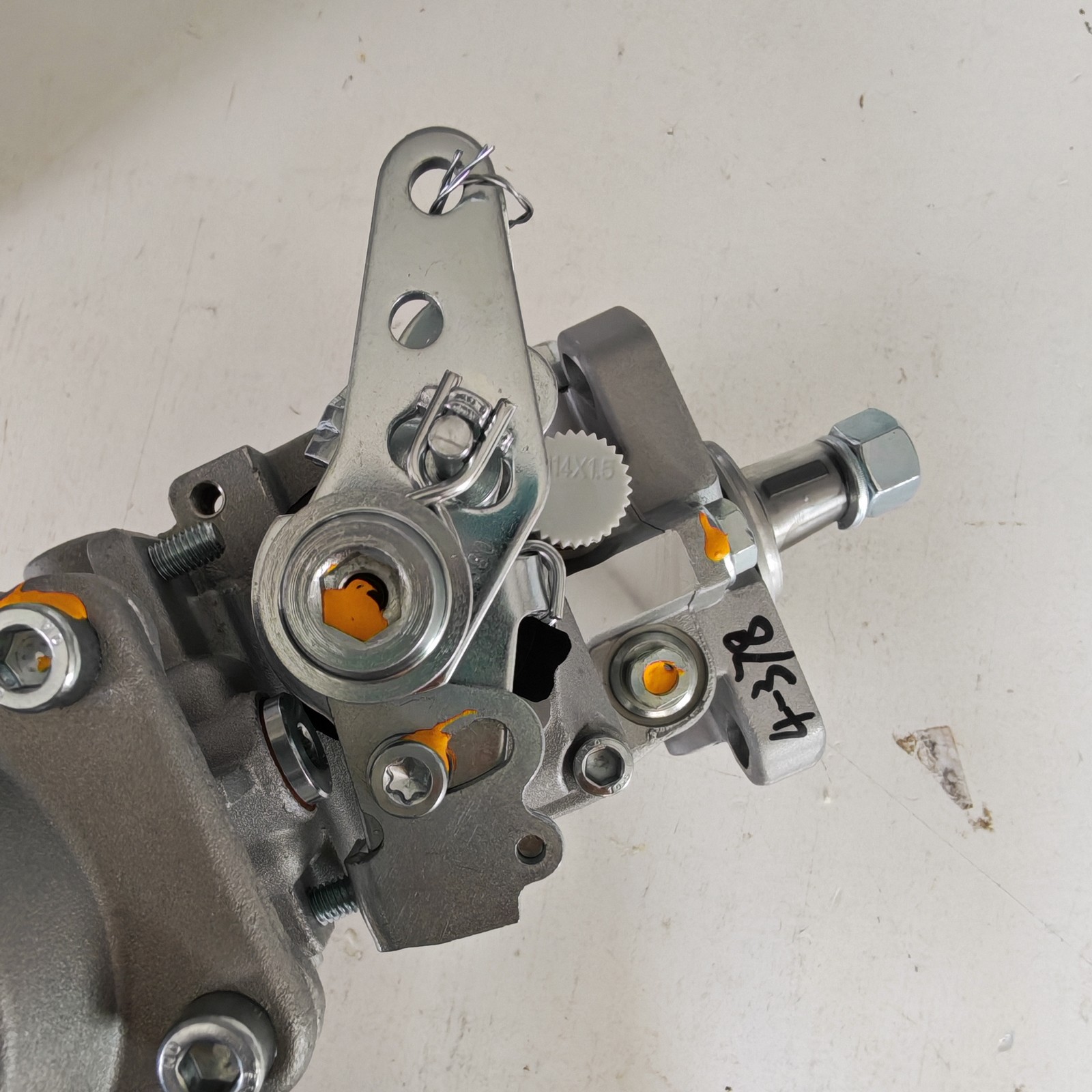 New 3977353 0460424378 Bosch Fuel Injection Pump Fit For Cummins Engine 4BT 3.9L thumbnail 16