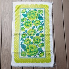 Vintage Canon MCM Bath Towel Lime Green Flowers 1970's Retro Fringe 34"x23"