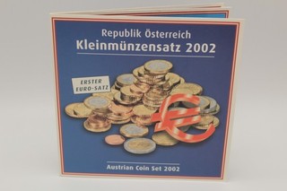 PRAGER: Österreich Euro KMS 2002 1 Cent 2 Euro 8 Münzen [J63] #k