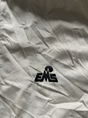 Vintage 90s EMS Eastern Mountain Mens Large Windbreaker Rain Jacket Beige - Picture 5 of 15
