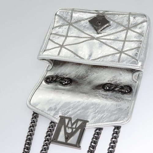 MCM Chain Shoulder Bag Leather Silver Auth 113036 - Picture 10 of 24