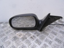 Retroviseur gauche (ou coque) Toyota CARINA
