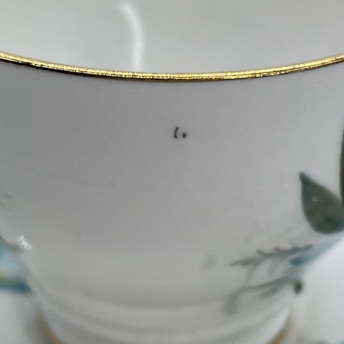 Imperial Fine English China Warranted 22k Gold Tea Cup & Saucer Blue Flowers VTG - Picture 10 of 11
