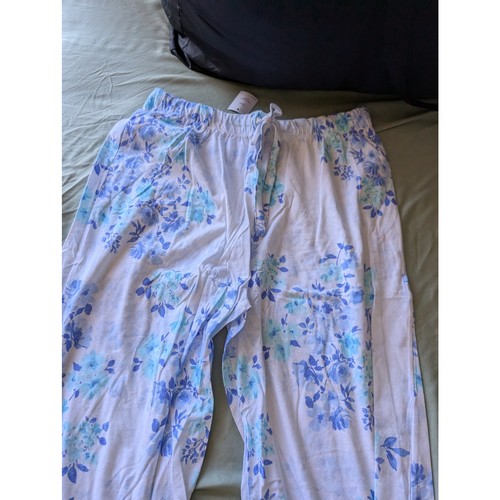 Nuevo con etiquetas Juego de pijama largo de algodón floral acuarela Carole Hochman talla M - Imagen 4 de 8