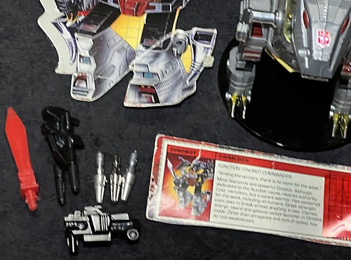 G1 1985 GRIMLOCK • 100% KOMPLETT mit TECH SPEC • VINTAGE G1 TRANSFORMATOREN - Bild 14 von 17