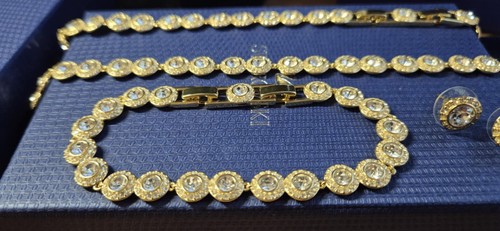 Swarovski Una Angelic Crystal Set Gold Plated – Full Gift Package - Picture 14 of 22