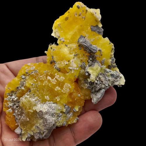 167Gr Huge and Rare Yellow Brucite Mineral Specimen for Home Decor Crystals - Picture 4 of 10