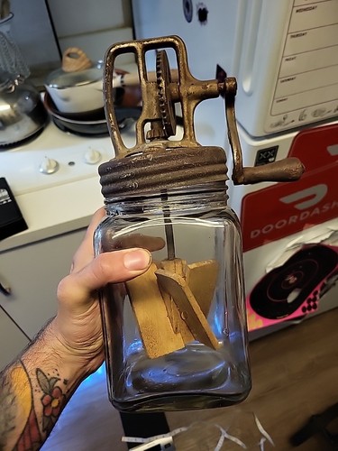 RARE vintage 2 QT Dazey NO.20 glass Hand Butter Churn - Picture 11 of 15