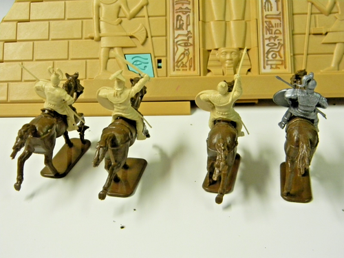 4 Roman allied cavalry Romans 1/32nd unpainted ( April. Listing) - Picture 8 of 10