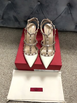 valentino rockstud 39