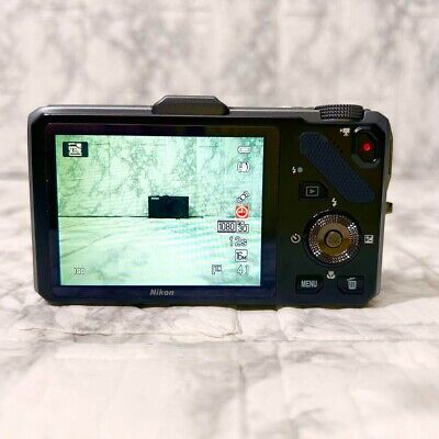 Nikon COOLPIX S9300 Silver Digital Camera 16.0MP 18x Optica Nikon COOLPIX S9300 Silver Digital Camera 16.0MP 18x Optica