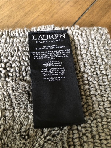 Tappeto bagno Lauren Ralph Lauren grigio scuro reversibile 100% cotone 21x34 nuovo con etichetta - Foto 4 di 5