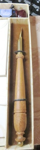 Vintage Jane Austen Affectionately Yours Fountain Pen, Tips, Stationaryetc. - Picture 4 of 5