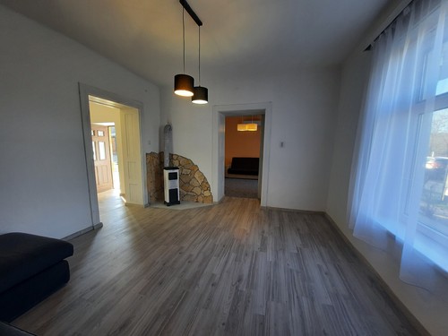 Ruhiges Haus am Dorfrand , 2 Zimmer , nur 1 Nachbar , Nähe Kaposvar - Ungarn ! - Bild 8 von 19