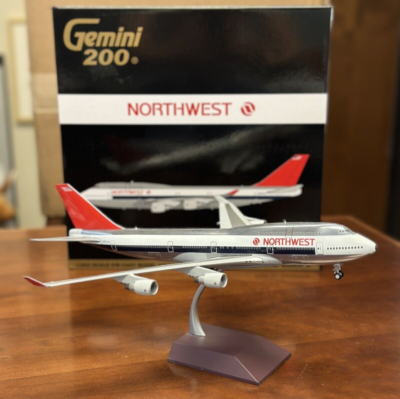 Gemini 200 ノースウェスト航空Boeing 747-400 Gemini 200 ノースウェスト航空Boeing 747-400 - メルカリ