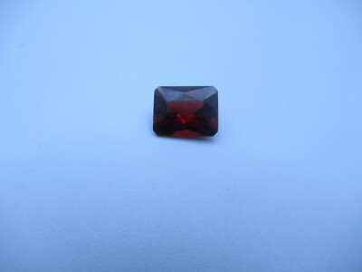 9X7mm 2.7 Carat Emerald Shape Mozambique Garnet