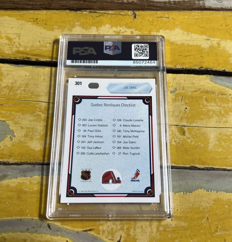 NHL Joe Sakic Autographed Signed 1990-91 Upper Deck Check. Card #301 PSA Slab - Picture 6 of 7