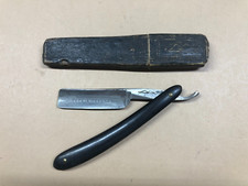 RAZOR WADE  BUTCHER  Genuine Bow, 13/16" Blade, Original Coffin M3027 