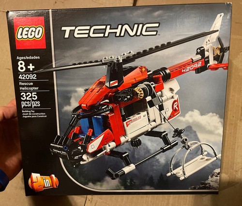LEGO Technic 2 In 1 Rescue Helicopter 42092 Building Set 325 Piece Chopper New - 第 1/3 張圖片