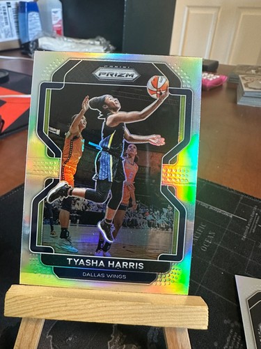 2022 WNBA Panini Prizm - Green - Holo - Silver - Inserts - Rookies - 25th Ann - Picture 157 of 242