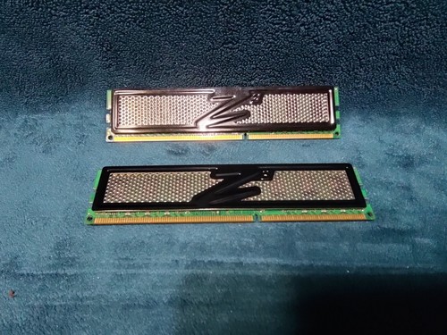 OCZ Technology PC3-12800 4 GB (2GB X 2) DIMM 1600 MHz DDR3 SDRAM Memory - Picture 2 of 11