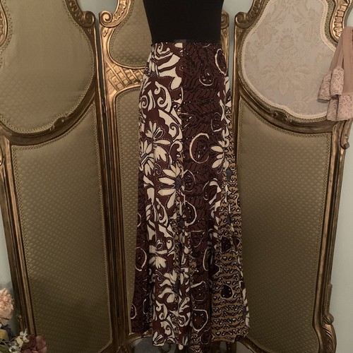 Karen Kane. Size M. Macy's. Cotton Full Circle Tribal Skirt w/ Gussets. B39. - Picture 4 of 7