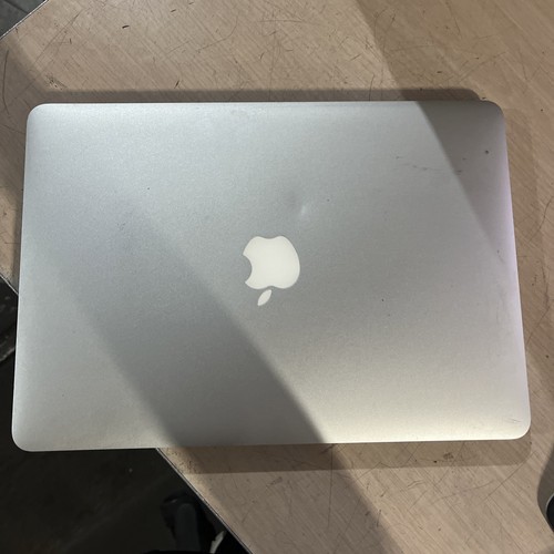 APPLE MACBOOK AIR 13" METÀ 2013 CORE I5-4250U 1.3GHZ 4GB RAM NO HD - Foto 2 di 6