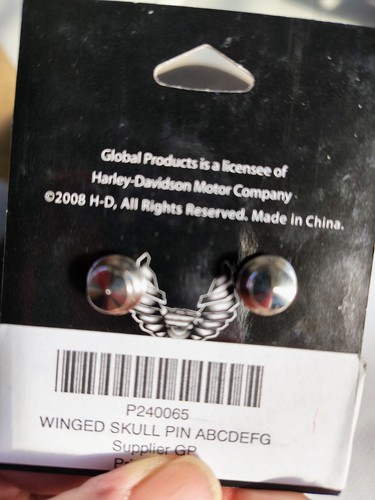 New Harley Davidson "Willie G Scull Pin" Official Licensed Biker Collection - Picture 3 of 3