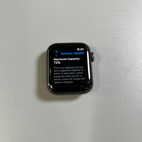 Apple Apple Watch Series 6 - 40mm Space Gray Aluminum - GPS (Read Description) - Zdjęcie 5 z 5