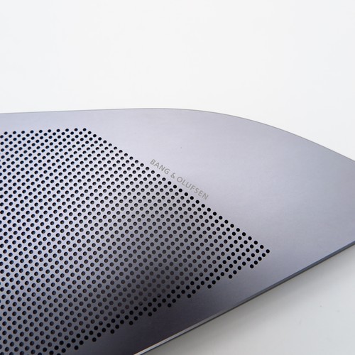 cover speaker Bang Olufsen door front right Aston Martin RAPID - Picture 3 of 3