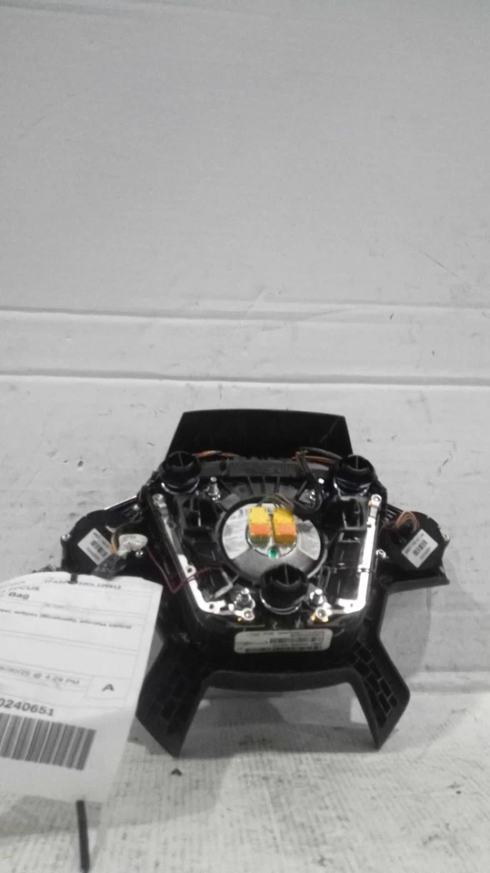 Used Steering Wheel Air Bag fits: 2013 Ford Focus driver wheel w/Sync Bluetooth Foto 2 de 4