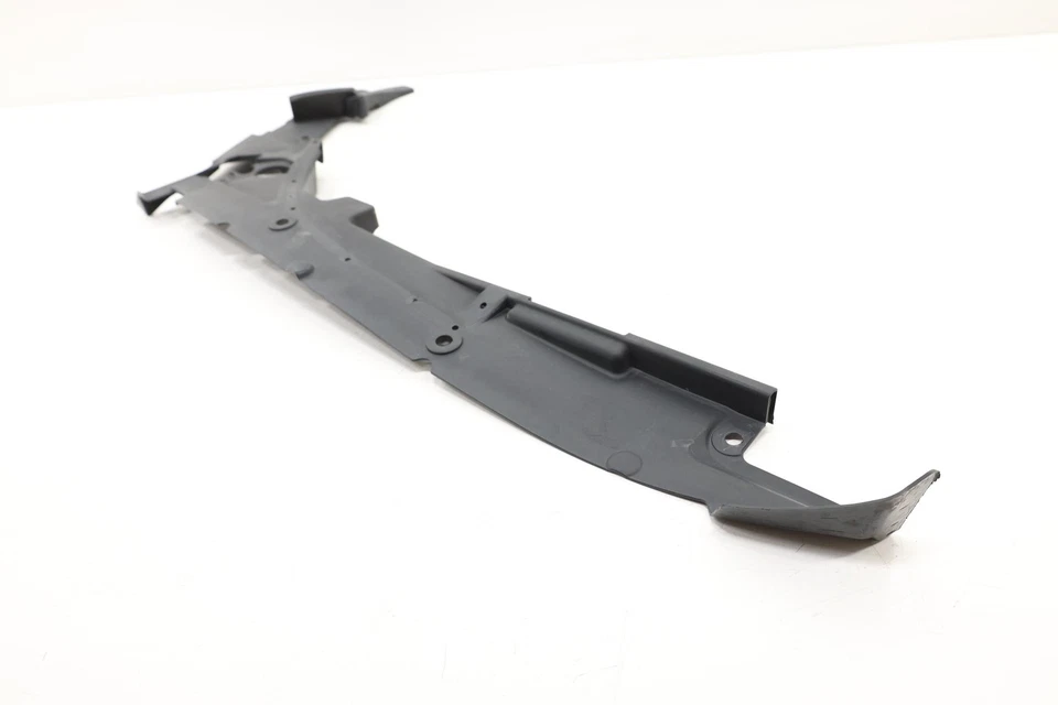 2016-2022 JEEP GRAND CHEROKEE WK FRONT LEFT FENDER CLOSEOUT PANEL OEM 68277399AA - Image 3 of 4