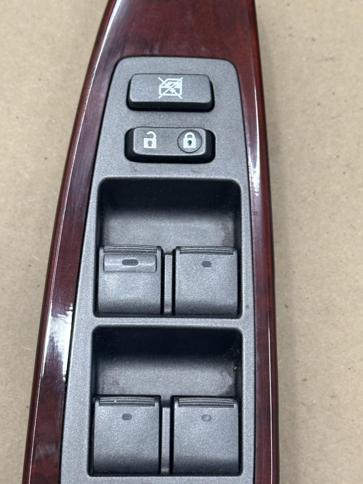Picture 3 of 14