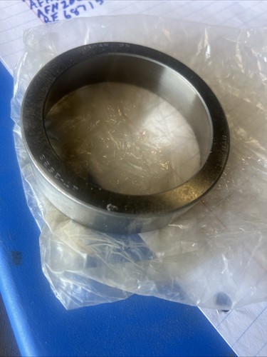 JD8232 CUP fits JOHN DEERE (New OEM) - Picture 4 of 4